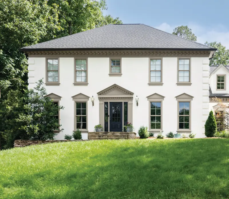 Colonial and Colonial Revival style home windows 